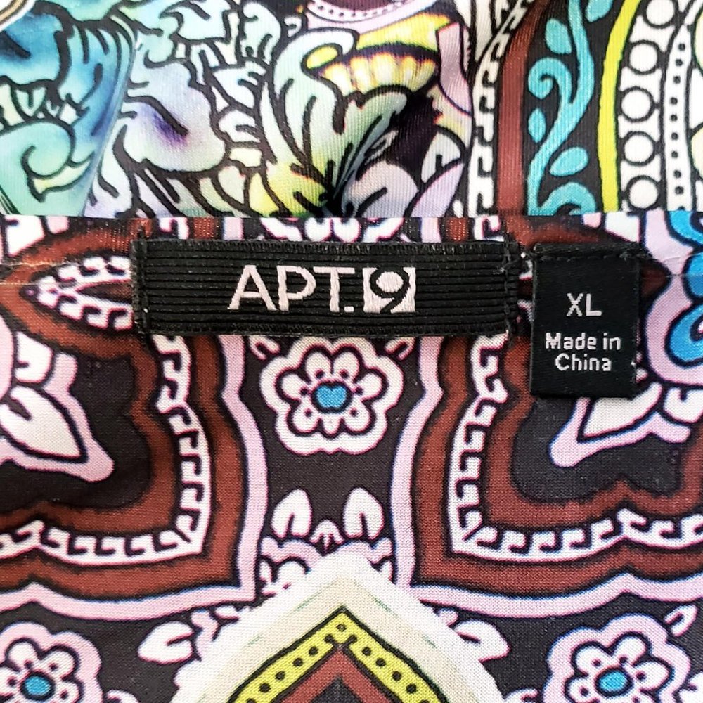 APT.9 Empire Paisley Top NWOT - Picture 11 of 11